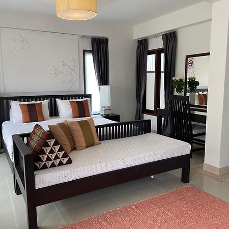 Yindee Stylish Guesthouse Τσιάνγκ Μάι Εξωτερικό φωτογραφία