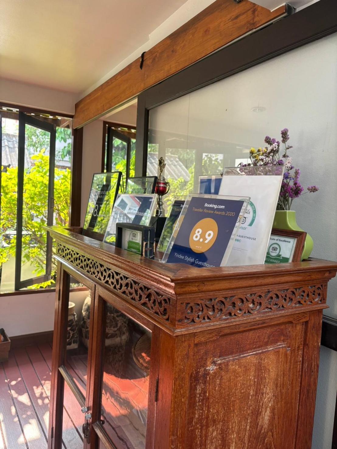 Yindee Stylish Guesthouse Τσιάνγκ Μάι Εξωτερικό φωτογραφία