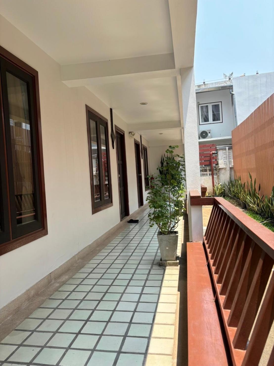 Yindee Stylish Guesthouse Τσιάνγκ Μάι Εξωτερικό φωτογραφία